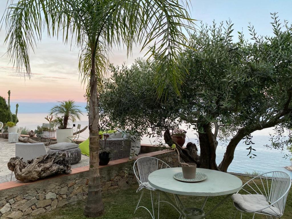 La Bouganvilla Charme & Relax Vista Mare フィナーレ・リーグレ エクステリア 写真