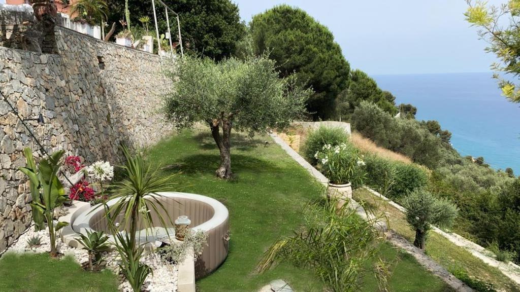 La Bouganvilla Charme & Relax Vista Mare フィナーレ・リーグレ エクステリア 写真